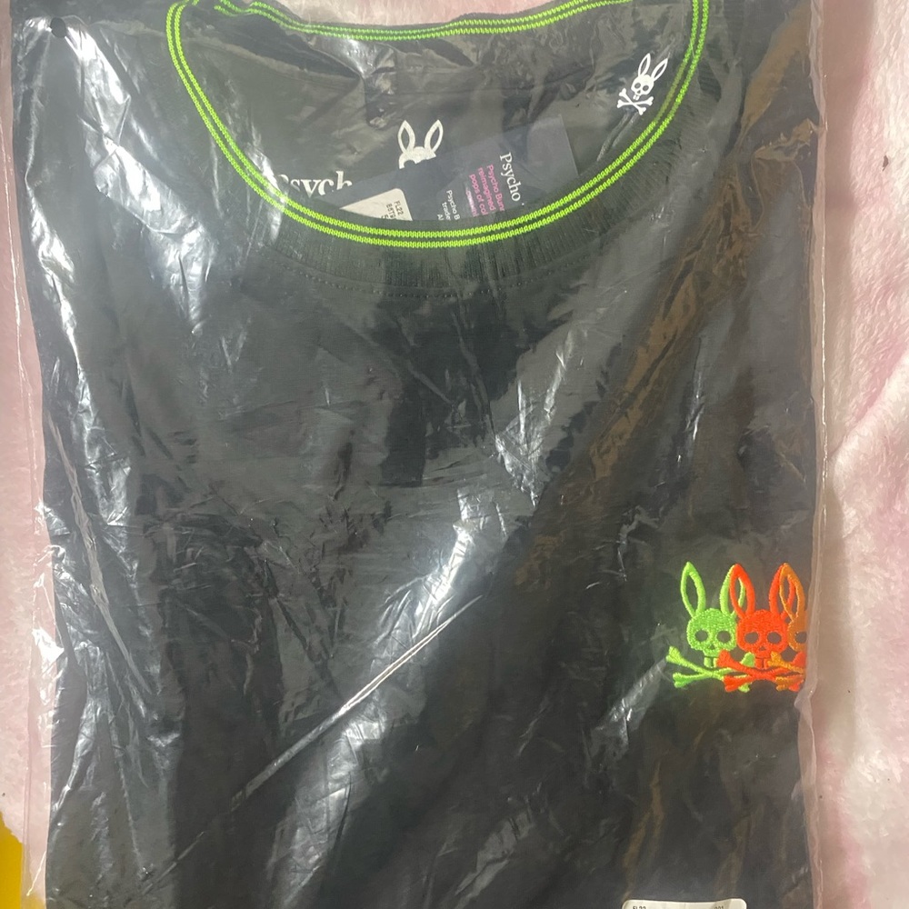 Psycho bunny Size 5 M